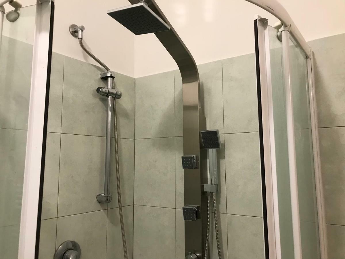 Apartamento La quiete in centro storico Génova Exterior foto